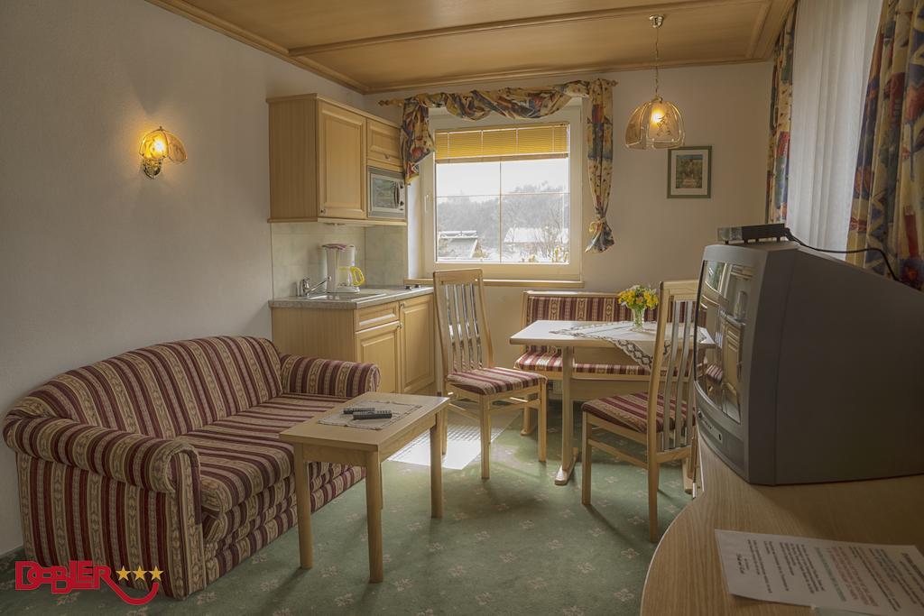 Ferienhotel Dobler Weissenbach am Lech Quarto foto